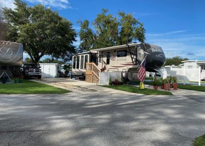 2014 40’ Sanibel 5th Wheel at 19-27